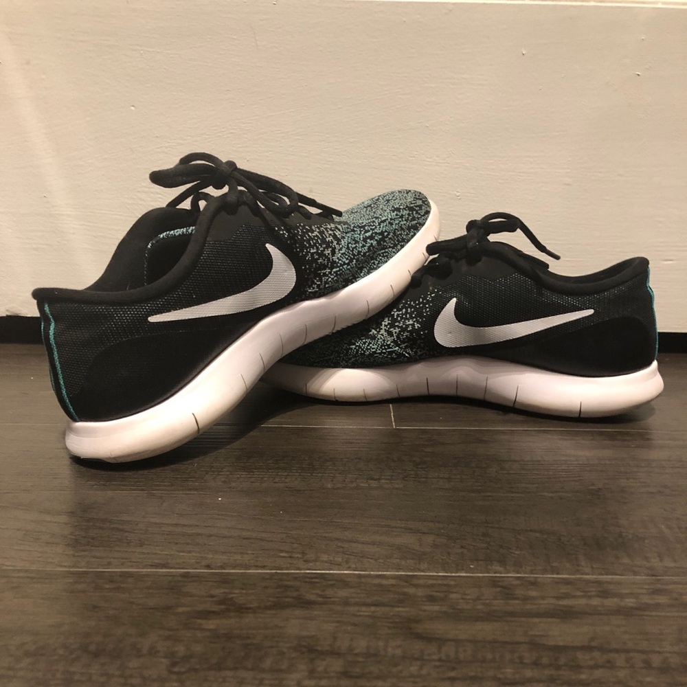 Nike Flex Contact Running Shoes